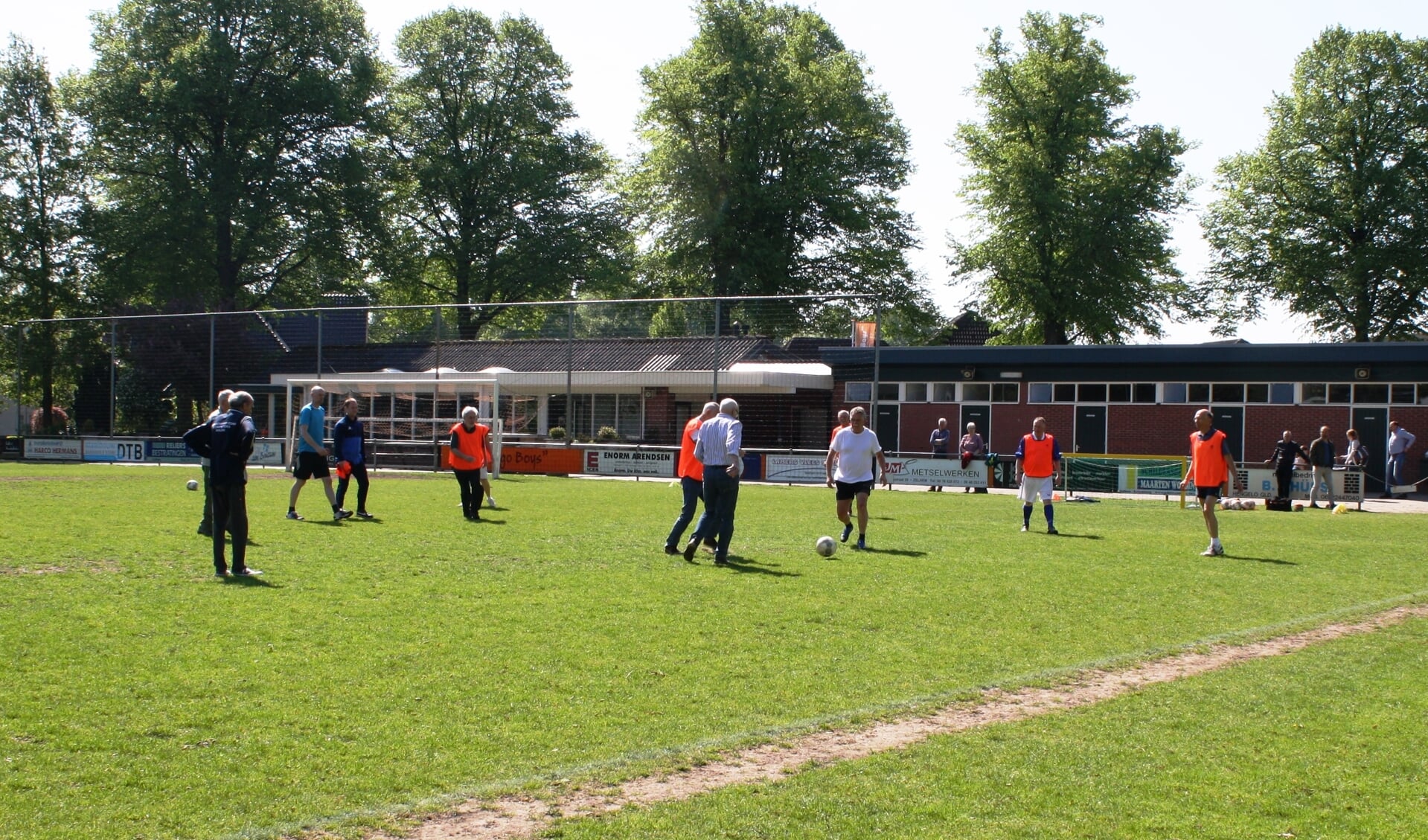 Walking Football in Keijenborg. Foto: Karin ten Heggeler