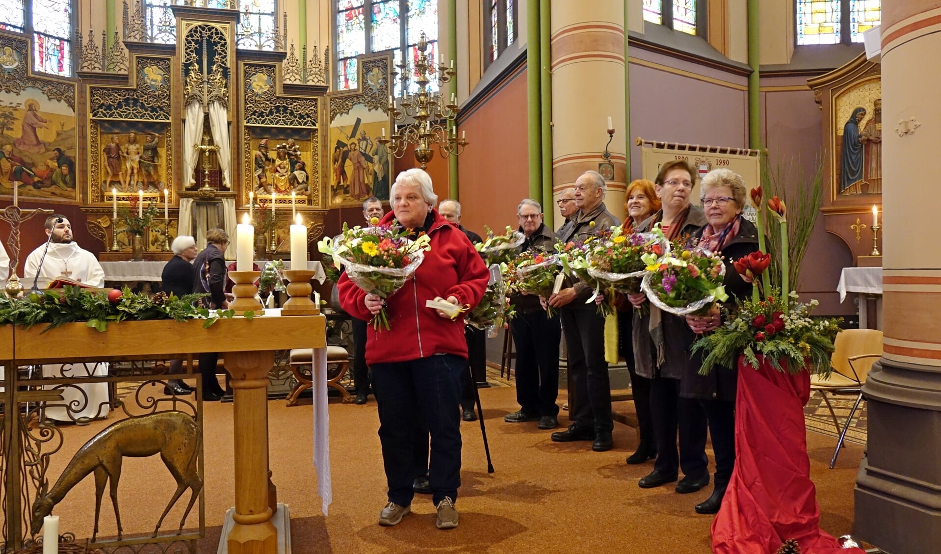De leden van het kerkkoor van de St. Martinuskerk in Baak werd afscheid genomen tijdens de laatstgehouden weekendviering. Foto: Gerrit te Vaarwerk
