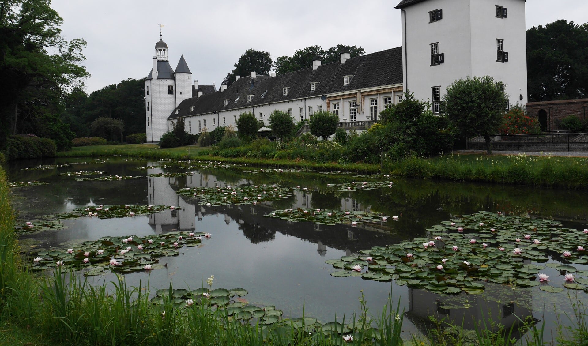 Kasteel Wisch.  Foto: Tineke Hilgenga