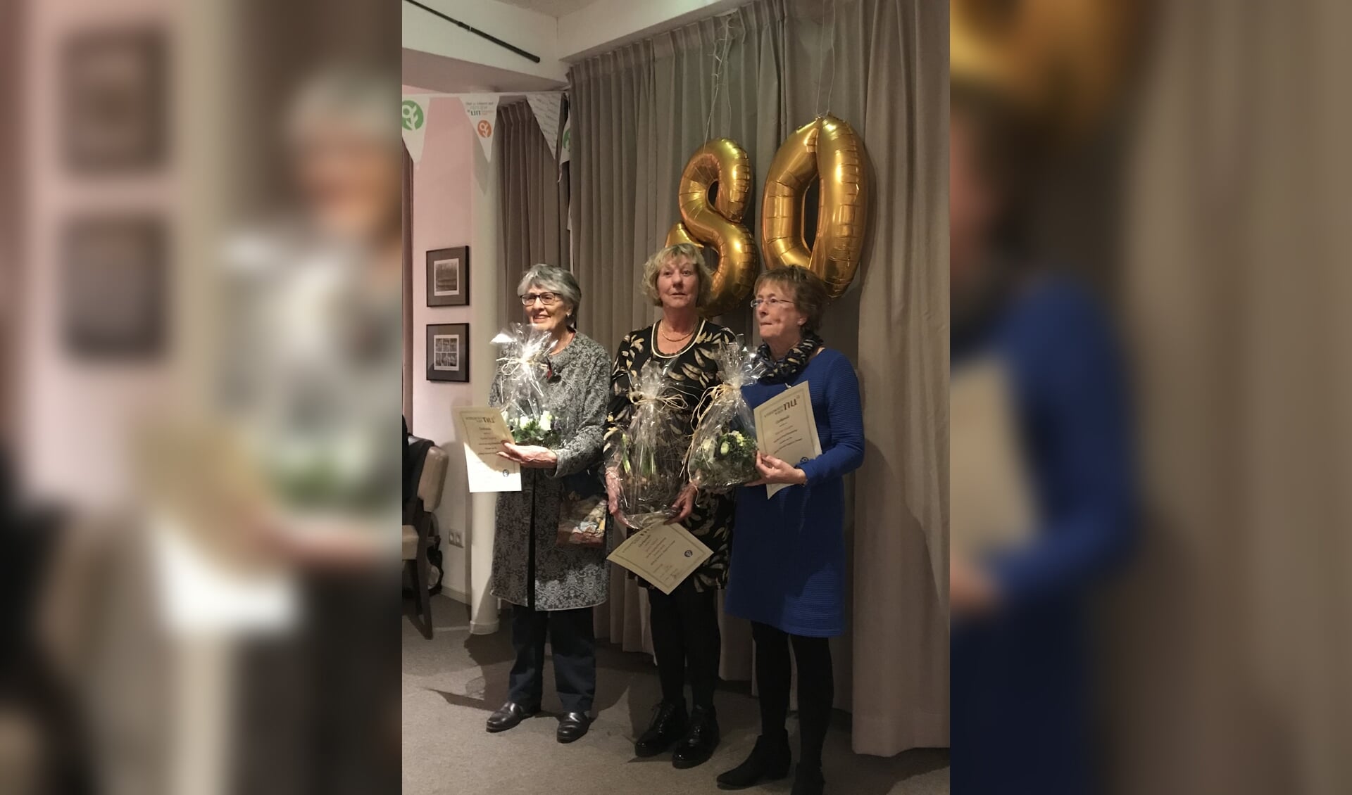 Drie van de vier jubilarissen van Vrouwen van Nu Hummelo, Keppel en Drempt. Foto: PR