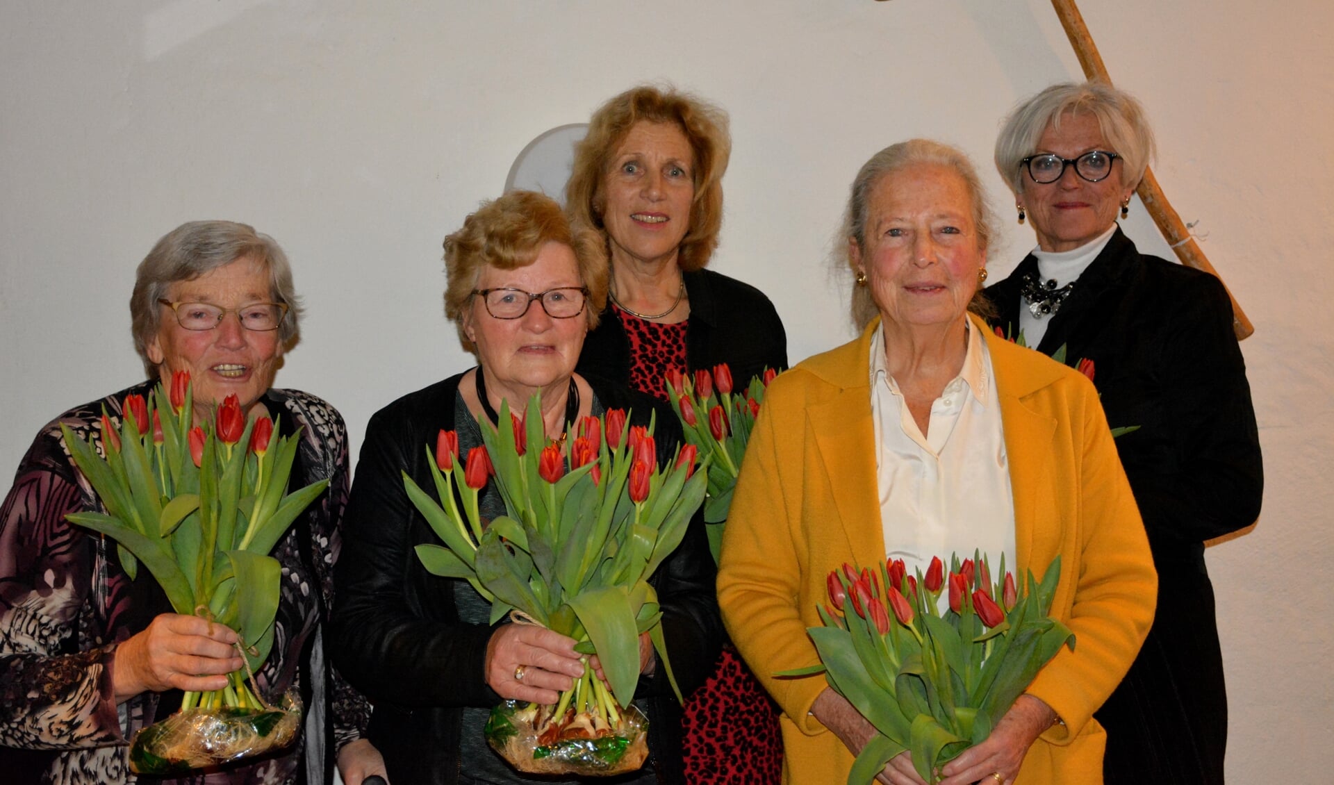 Jantje Remmelink, Jantje Remmelink, Henny van de Reijden, Marieke Grijpma en Joyce Gebbink. Foto: Diny Oosterlaken