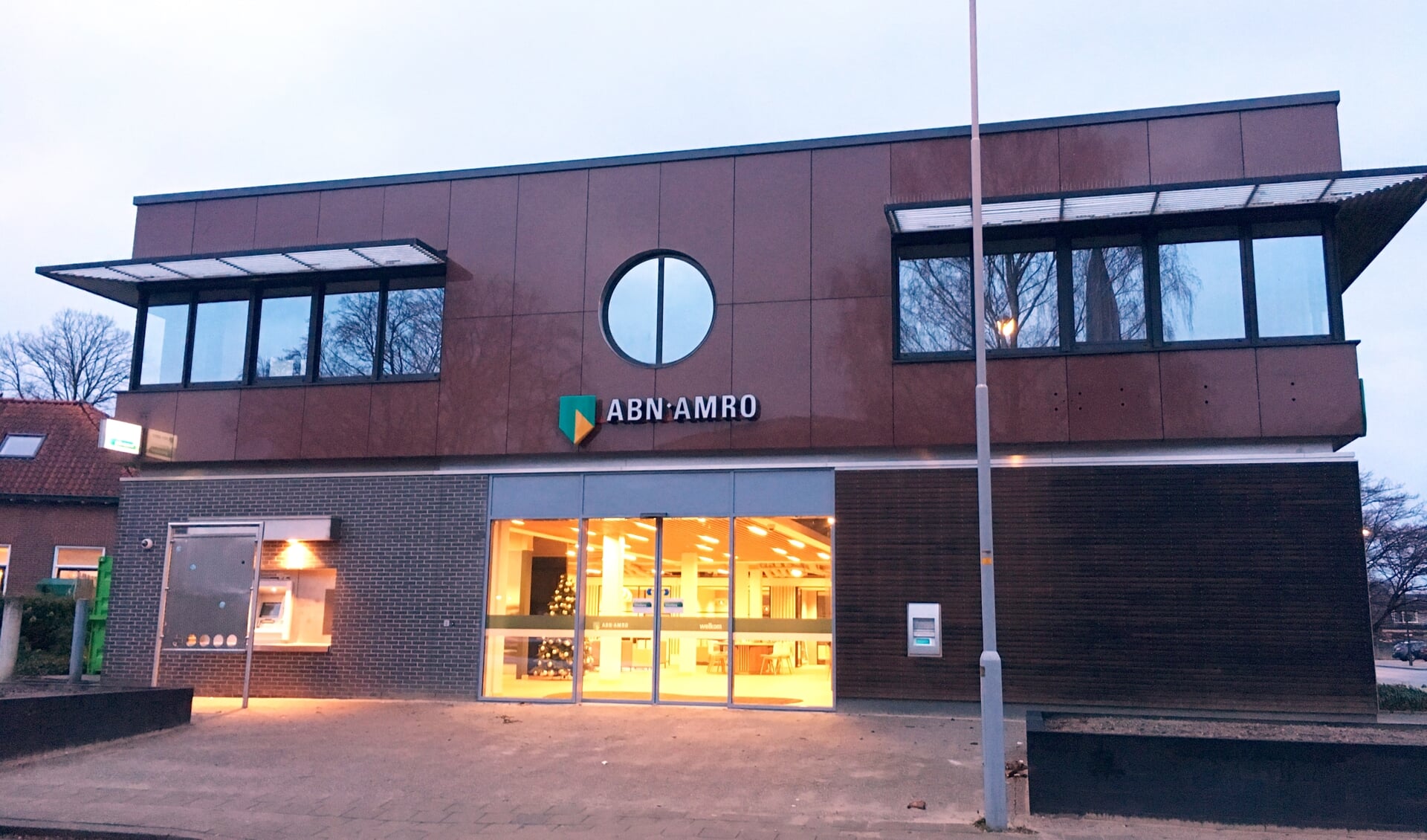 ABN AMRO viert heropening duurzaam kantoor tijdens Open Dag