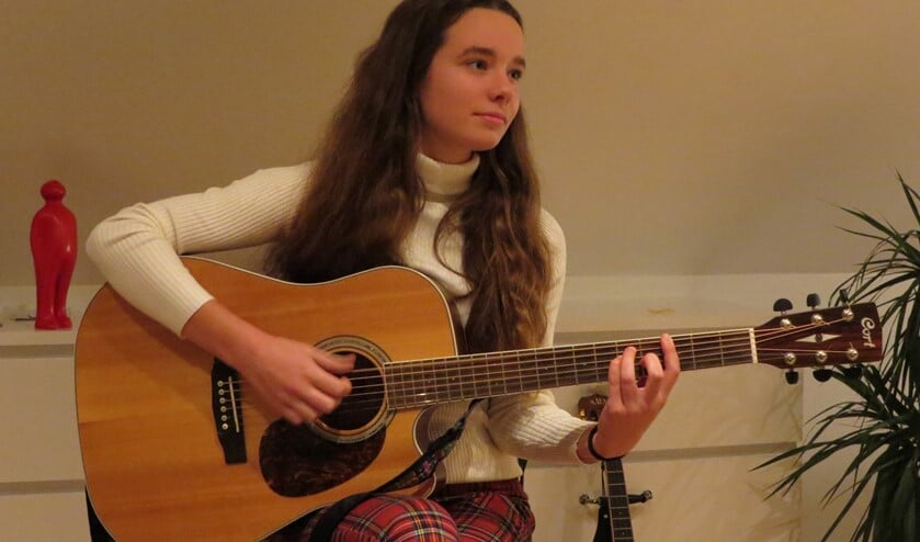 Singer-songwriter Janna Baerends wil altijd muziek blijven maken. Foto: Josée Gruwel