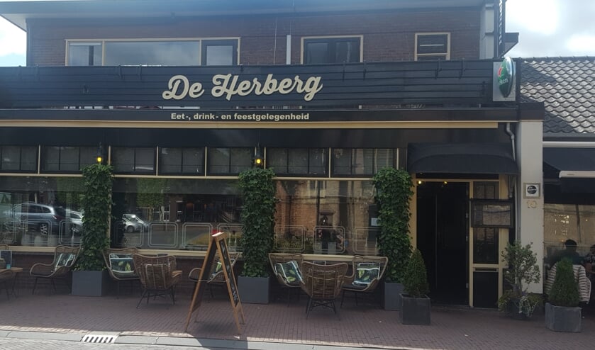 Patricia ten Barge en René Brummelman hebben wat ze zelf omschrijven De Herberg in de afgelopen periode wat meer 'smoel' gegeven. Foto: PR.