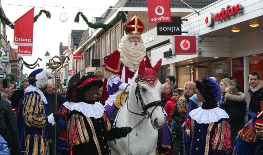 <p>Dit jaar geen intocht zoals voorgaande jaren, maar Sint komt zeker naar Sinterswijk. Achieffoto: Verona Westera</p>  