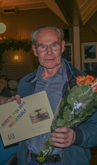 Winnaar S.H.S. midgetgolf 2019: de heer Loman. Foto: Marijke Cornelis