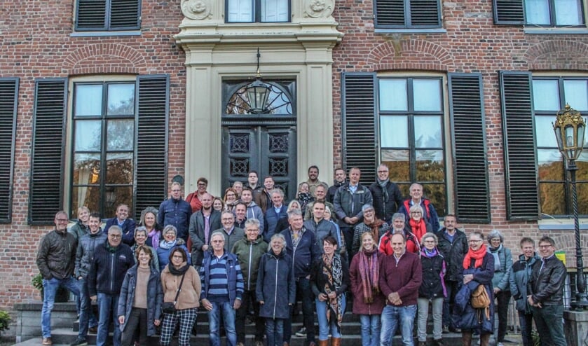 Leden van ondernemersvereniging De SOV bij Kasteel Rosendael. Foto: PR