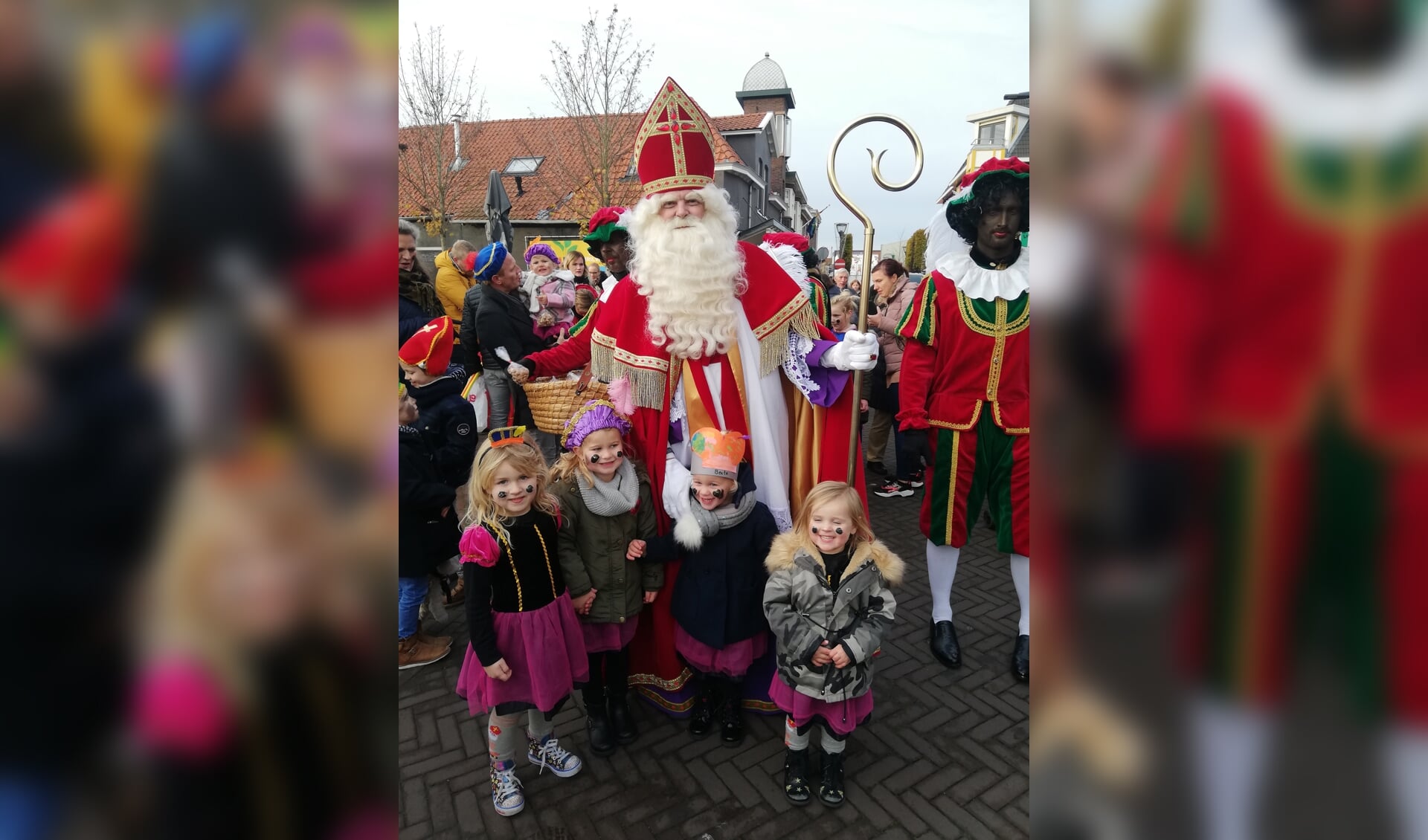 Sint Nicolaas werd begroet door vele grote en kleine fans. Foto: PR