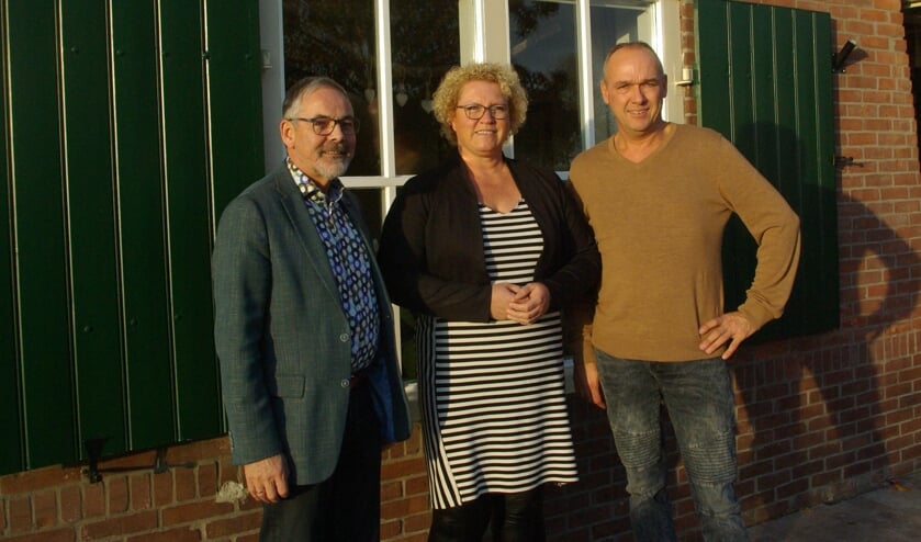 Wethouder Blaauw op bezoek bij Yvonne en René Regelink. Foto: Mirjam Rensink