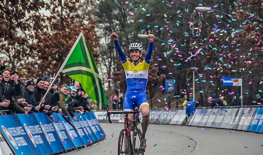 Ben Minkhorst wordt hier Nederlands kampioen. Foto: PR