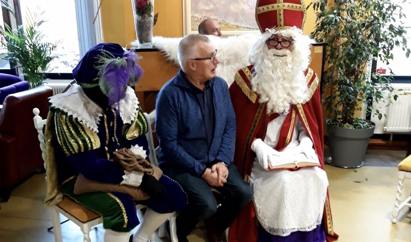 Sinterklaas bezoekt Stadshuus Lochem. Foto: PR