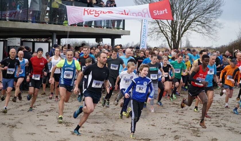 Deelnemers aan de start van de Scharenborgloop. Foto: PR Scharenborgloop