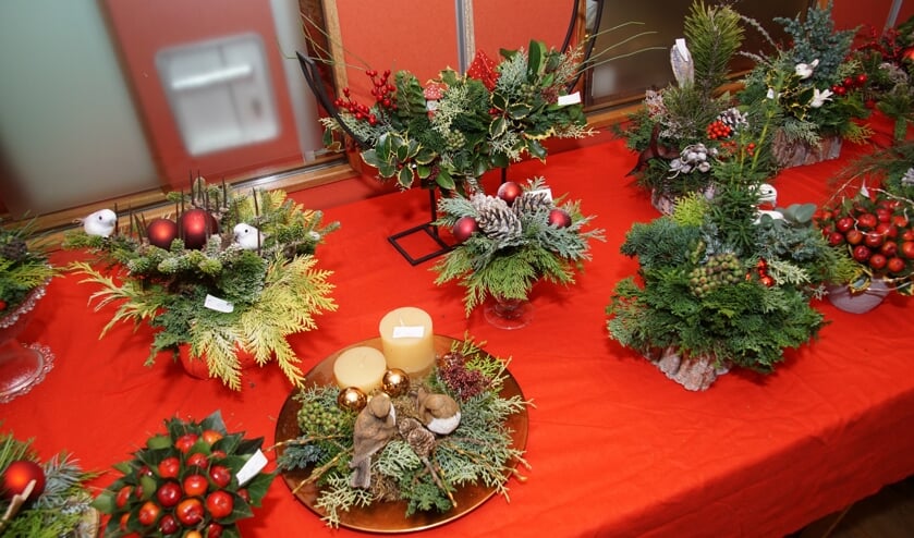De adventsmarkt bij Dr Jenny: voor allerlei zaken om het huis in kerstsfeer te brengen. Foto: Frank Vinkenvleugel