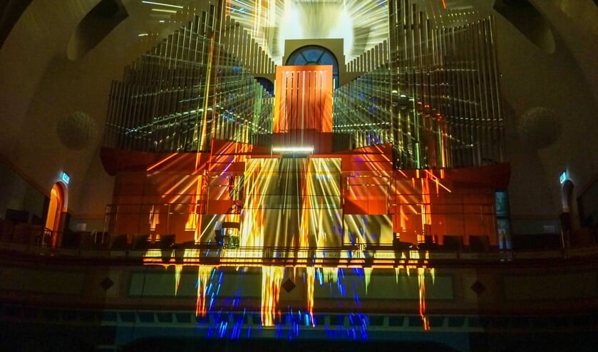 Het orgel is niet alleen het auditieve, maar ook het visuele brandpunt. Foto: PR