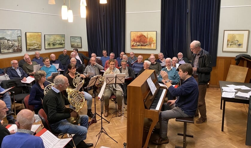 Een repetitie samen met het hoornkwartet. Foto: Peter Nijenhuis