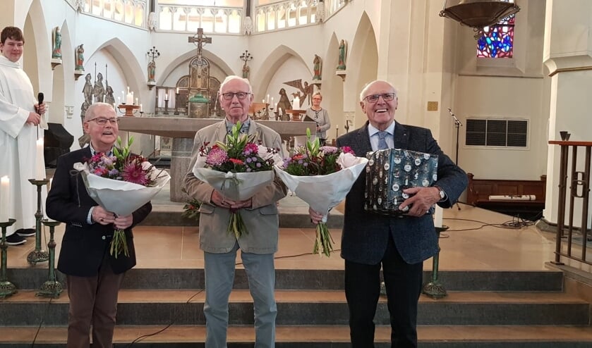 Aloys Heutinck, Fons Gebbink en Antoon Wekking, samen goed voor 170 jaar zingen in het herenkoor.