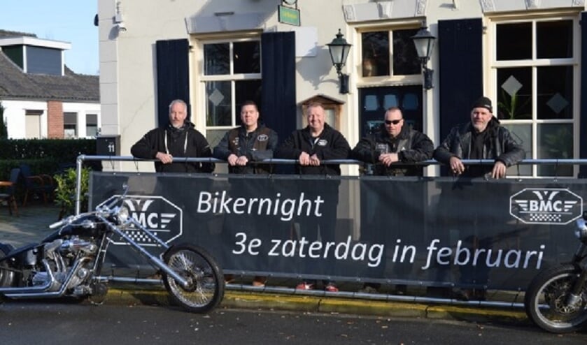 Het bestuur van BMC Bredevoort. Foto: Mariëlle Soyer