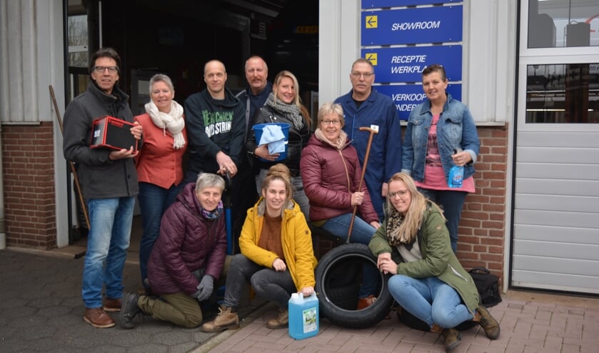 Toneelgroep 't Loo is klaar voor de uitvoering. Foto: PR