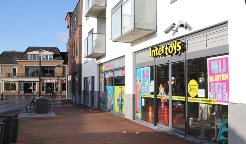 Het filiaal aan de Nieuwmarkt sluit medio mei haar deuren. Foto: Annekée Cuppers