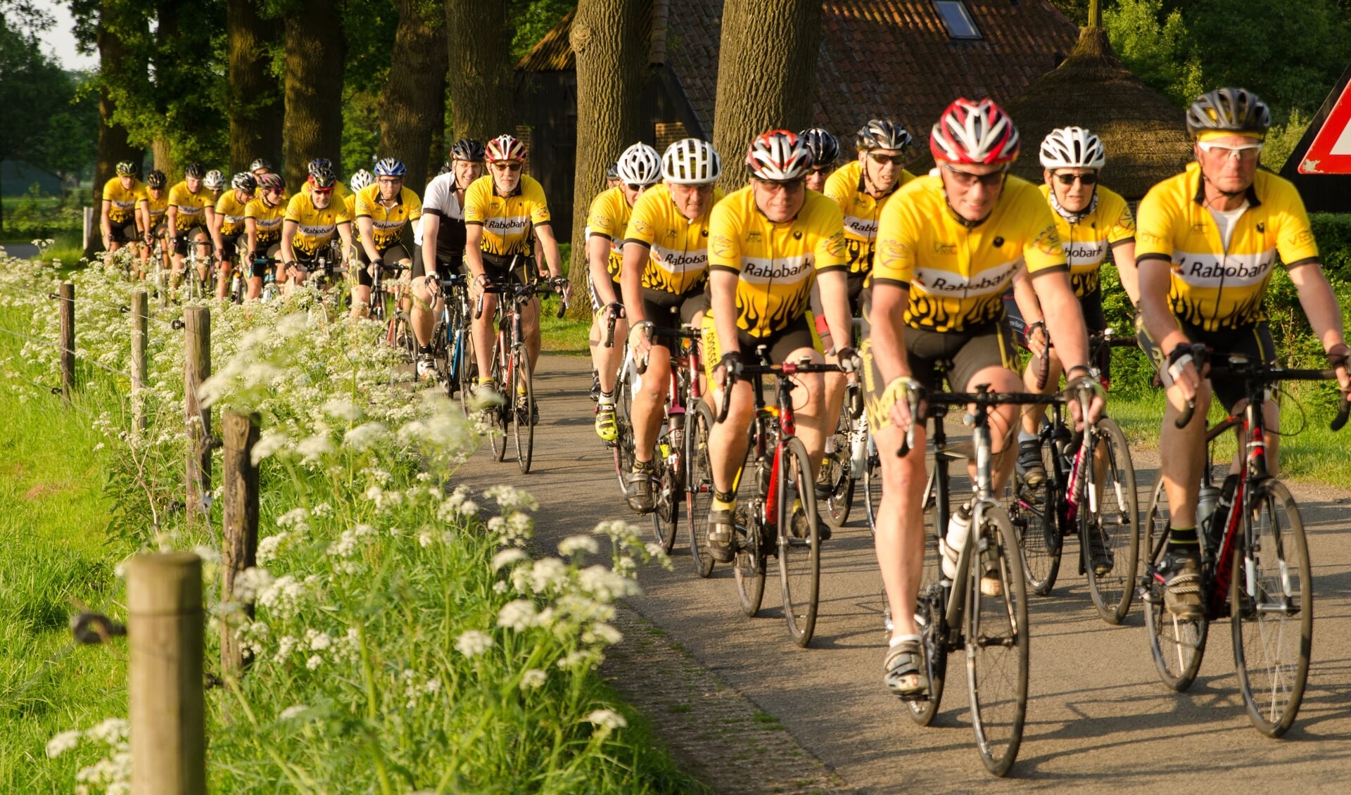 Men kan kiezen uit 80 of 110 kilometer. Foto: Achterhoekfoto.nl/Paul Harmelink