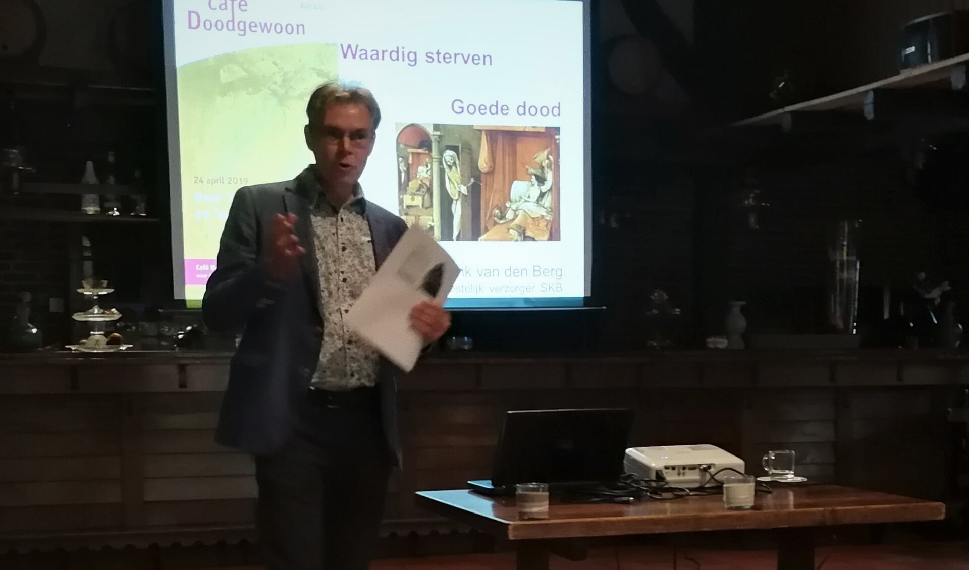 Henk van den Berg aan het woord. Foto: Rob Weeber