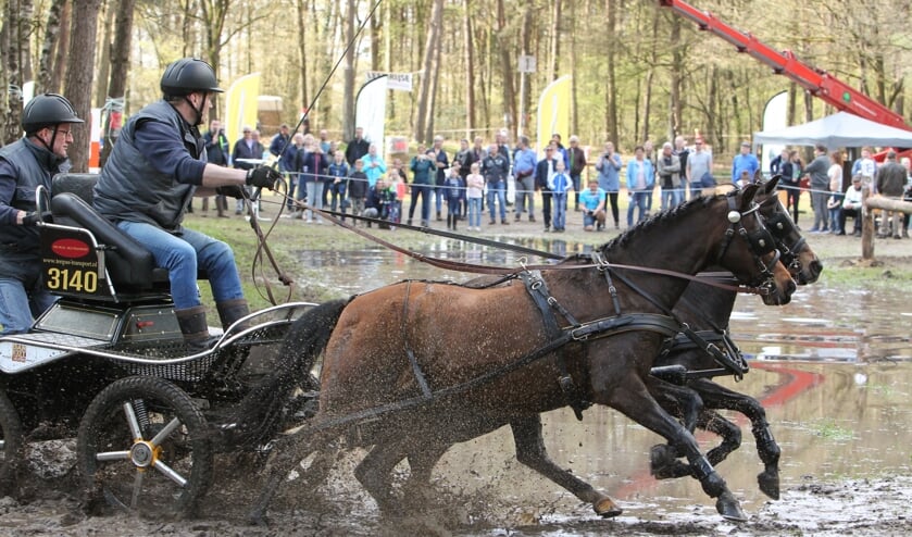 Martijn ten Pas in actie in 't Rommelgebergte. Foto: Emile Talen