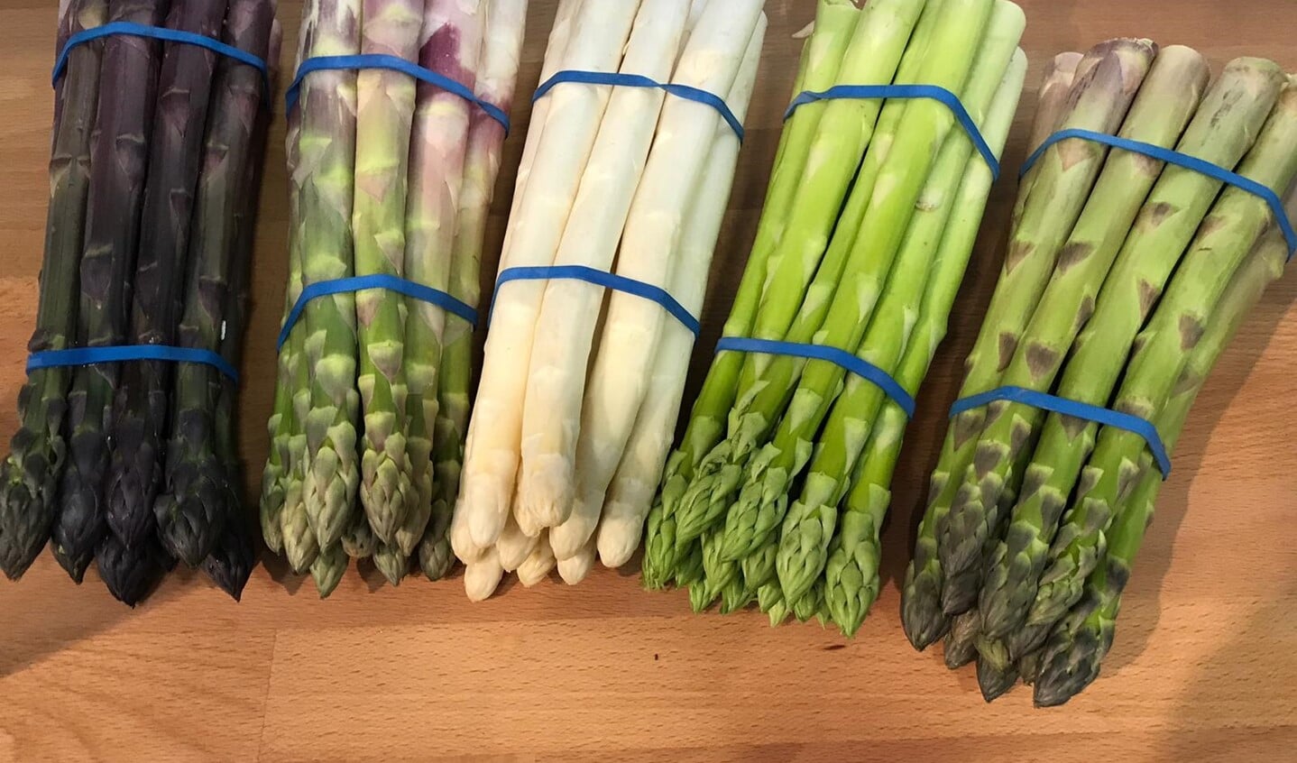 De gekleurde asperges. Foto: PR