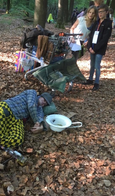 Zwervers in het bos tijdens de Wakka in Baak. Foto: Alice Rouwhorst