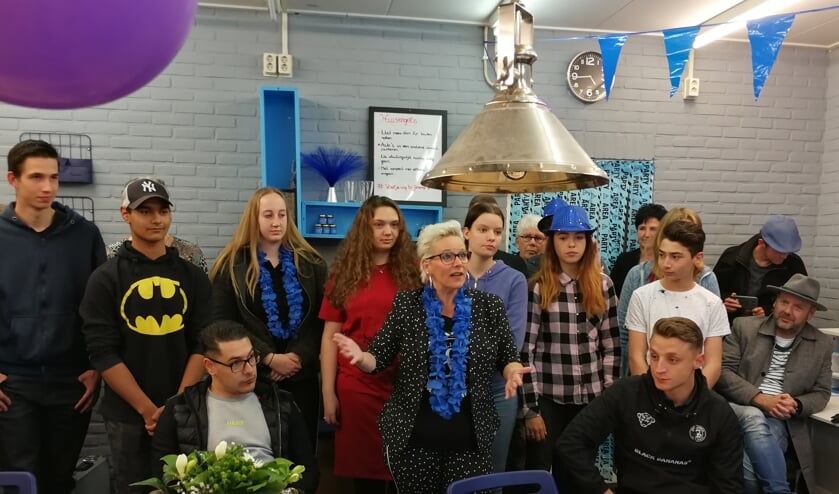 Veronica Kasteel-Niemeijer en 'haar Jimmy's'. Foto: Rob Weeber