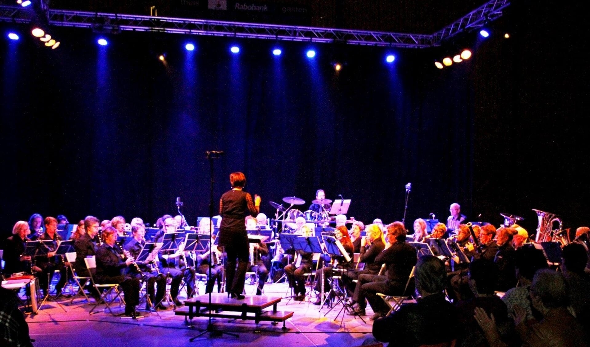De harmonie van Muziekvereniging Nieuw Leven. Foto: Stein Oukes