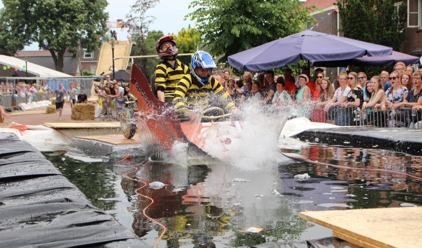 De spectaculaire zeepkistenrace staat nu ook open voor niet-Lieveldenaren. Foto: PR