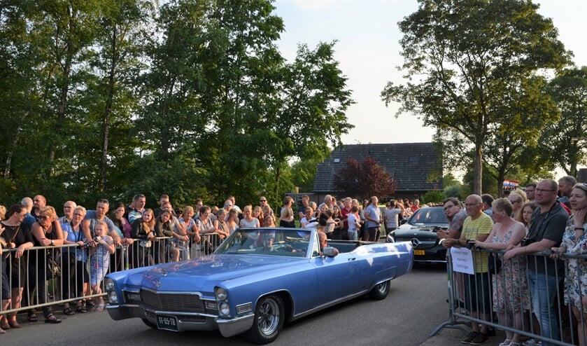 Tijdens het jaarlijkse Wesenthorstgala komen de examenleerlingen op chic naar de feestlocatie; dit jaar op woensdag 22 mei. Foto: Archieffoto