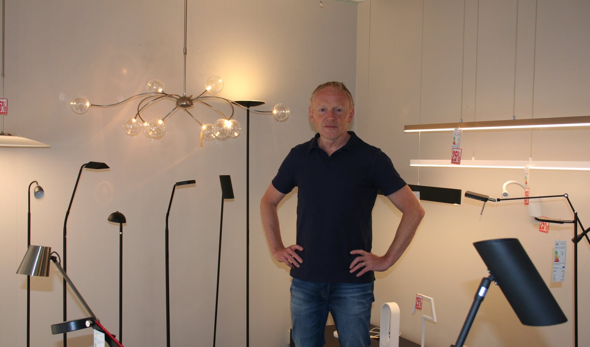 Jan van Embsen gaat verder met lichtadvies en websites. Foto: Verona Westera