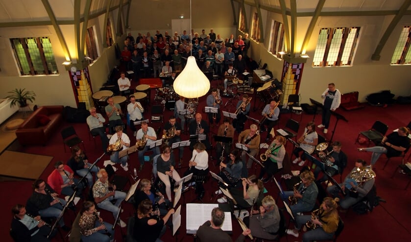De deelnemers tijdens een repetitie. Foto: PR