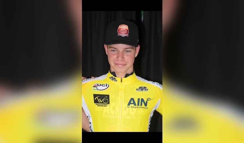 Pepijn Reinderink in de gele trui. Foto: PR.