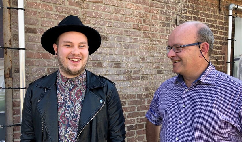 Evert Stroet met regiocoördinator Ivar van Asten van ZomerOndernemer. Foto: PR