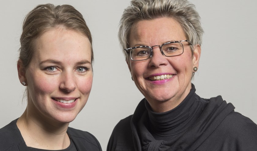 Mantelzorgconsulentes Elize Navis en Marja Lukassen. Foto: PR