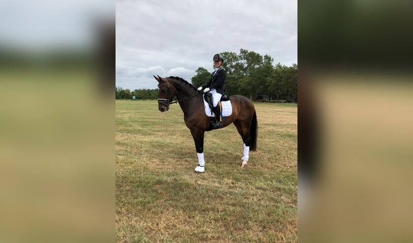 Nikita Raijmakers heeft zich met Emotion geplaatst voor de Nederlandse Kampioenschappen. Foto: PR