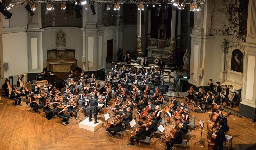 Het projectmatige symfonieorkest bestaat uit conservatoriumstudenten, recent afgestuurde professionele musici en top-amateurs Foto: Rene Knoop