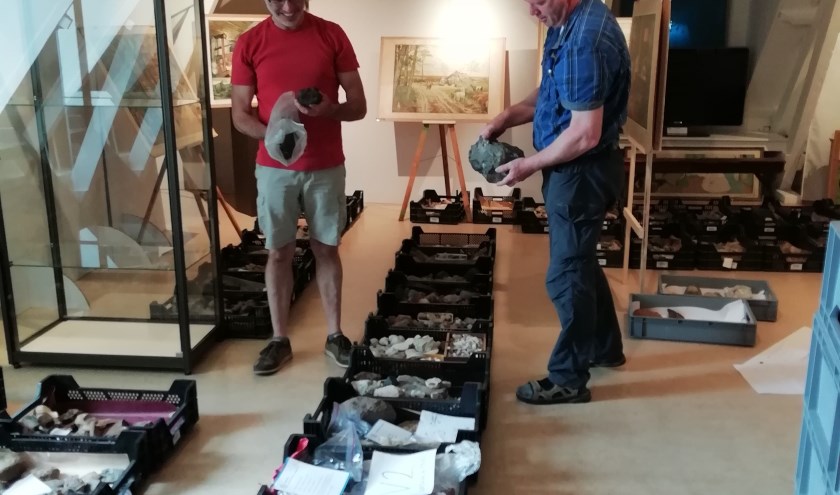 Vrijwilligers bezig met de herinrichting van De Scheper. Foto: PR