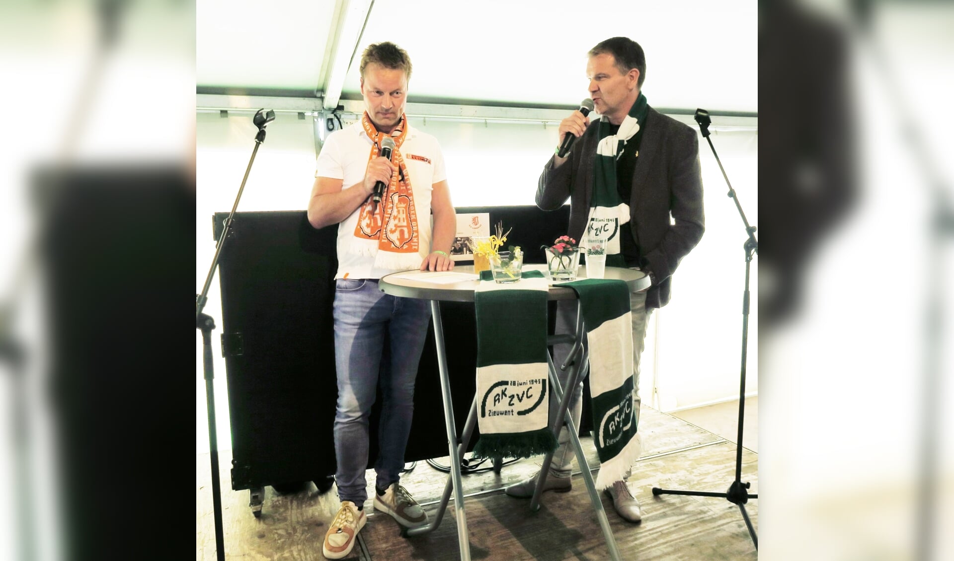 De beide BC-voorzitters: Joris Wassink (RKZVC) rechts en Eef Steentjes (Longa ’30) links. Foto: Theo Huijskes