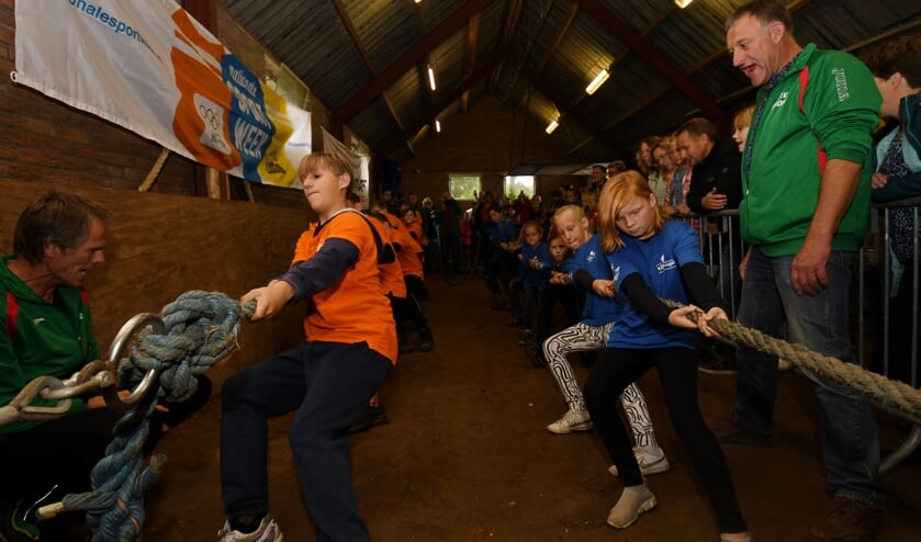 In de strijd om het kampioenschap trok de Hoge Voorde (links) De Kraanvogel 2 over de eindstreep. Foto: Achterhoekfoto.nl/Paul Harmelink.