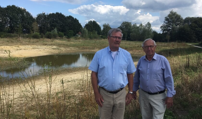 André van de Wetering (links) en Clemens Nales bundelen samen met de vijf andere KBO’s hun krachten op de Dag van de Ouderen. Foto: Barbara Pavinati