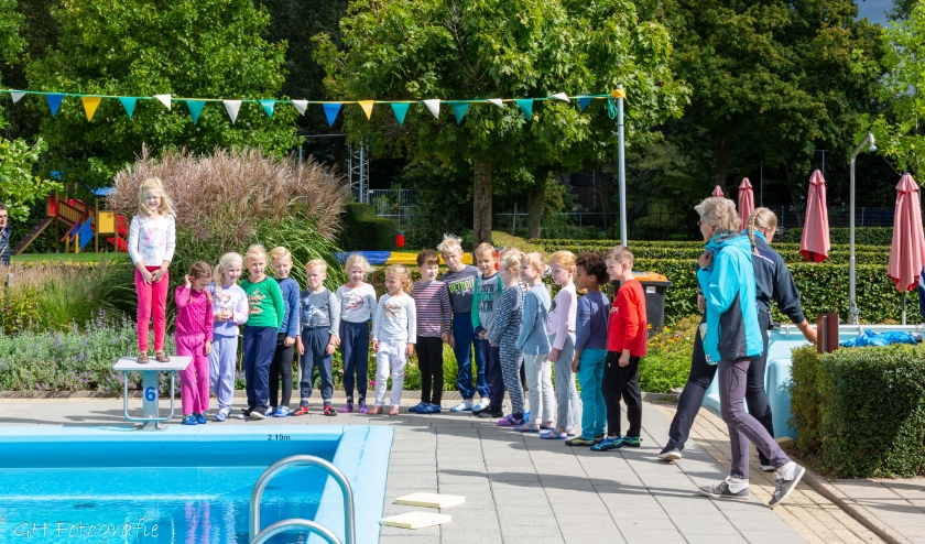 Diplomazwemmen in 2019, voor B. Foto: Gerwald Harmsen