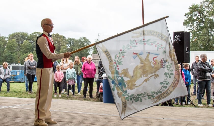 Het vaandel dat jaarlijks tijdens het Lindesfeest wordt gezwaaid.Foto: PR