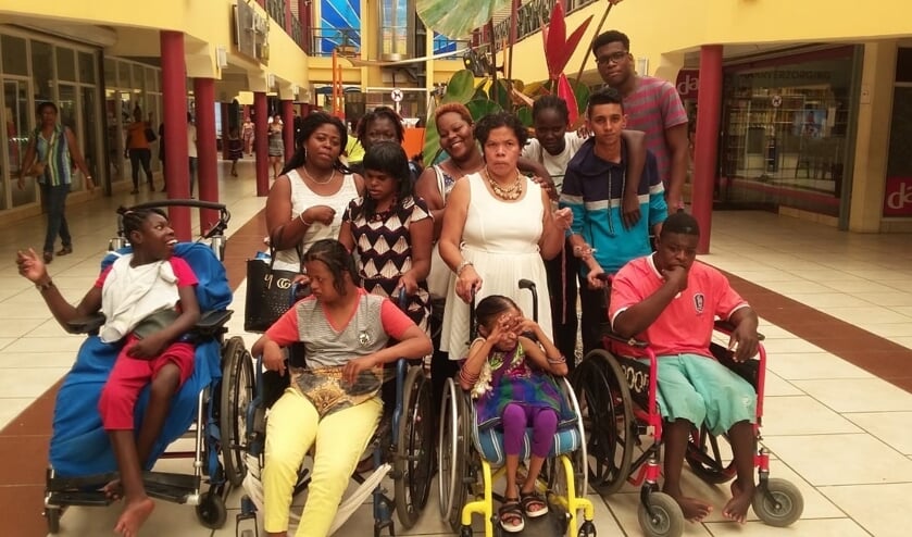 Een uitstapje met bewoners van Stichting Betheljada. Foto: Stichting Betheljada
