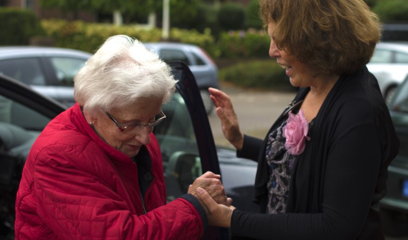 Wie wil helpen om een leuk uitje te organiseren voor senioren. Foto: PR Vier het Leven