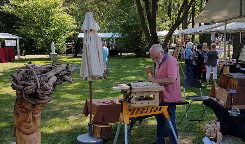 De kunstenaars worden verzocht om hun kunst 'actief te presenteren'. Foto: PR