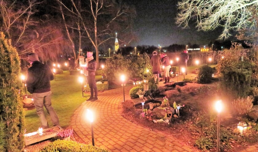 Een beeld van Lichtjesavond 2019 in Groenlo. Foto: Theo Huijskes