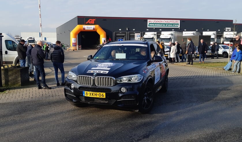 Een vertrekkende equipe. Foto: Ferry Broshuis